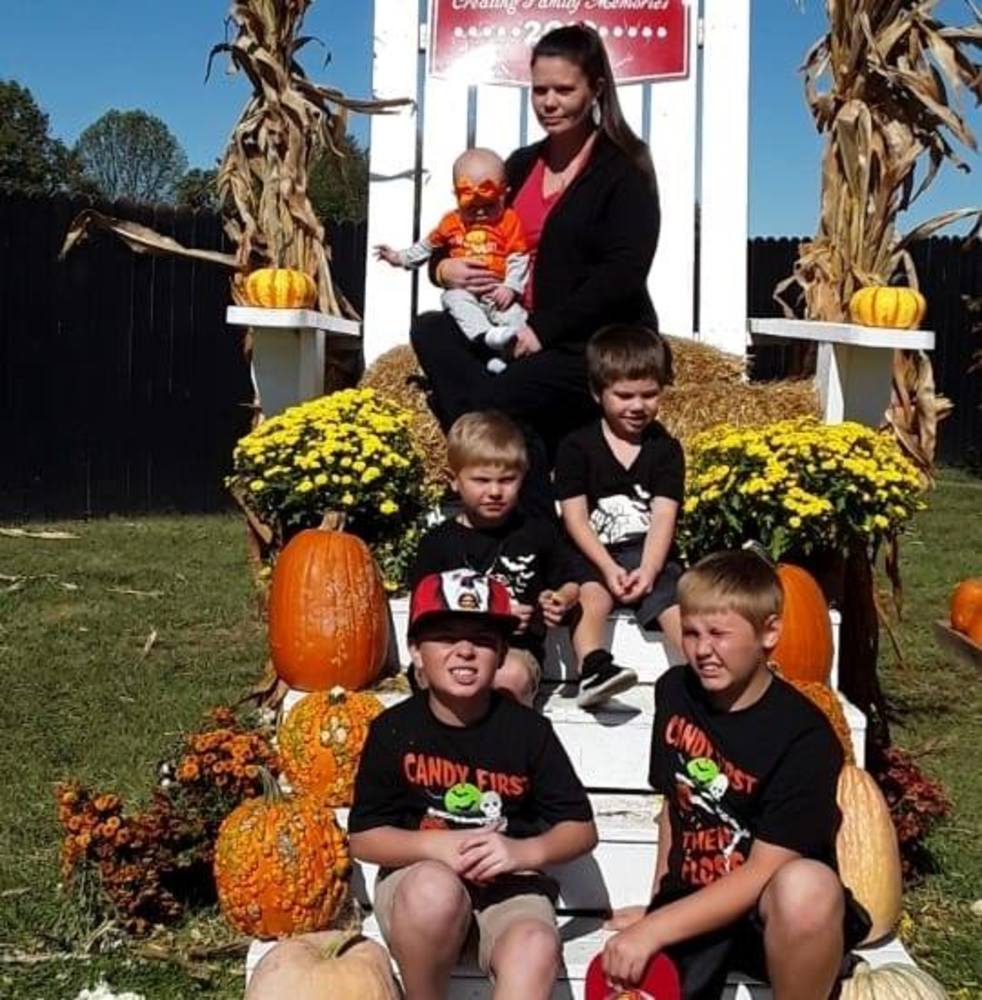 Meet your Posher, Sherry